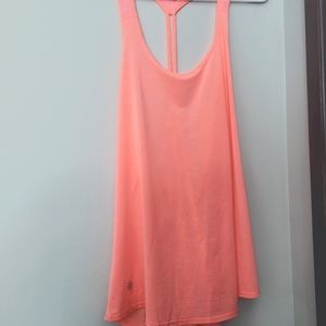 Athleta flowy tank top